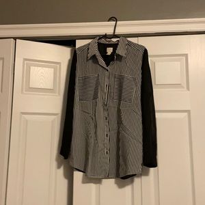 Black and white front striped blouse